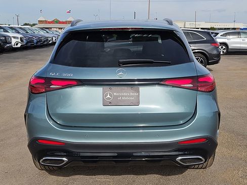 New 2026 Mercedes-Benz GLC 300 image 6
