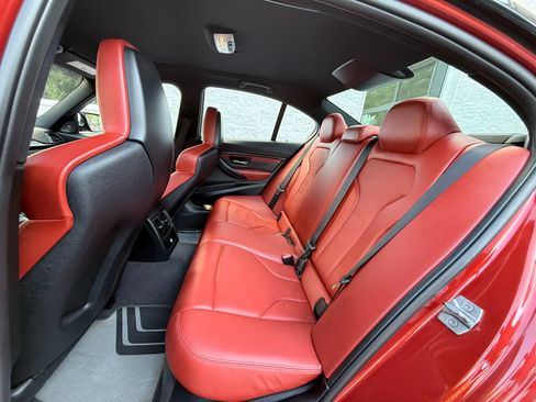 Used 2016 BMW M3 RWD image 18