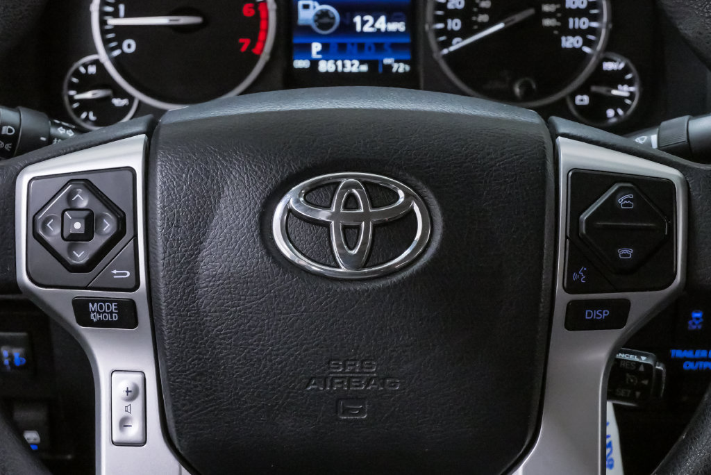 Used 2017 Toyota Tundra SR5 w/ SR5 Upgrade Package RWD image 19