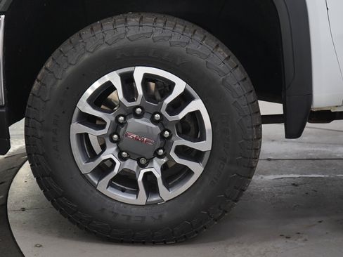 Used 2022 GMC Sierra 2500 SLE w/ Gooseneck/5TH Wheel Package AWD/4WD image 30