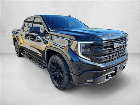 Used 2022 GMC Sierra 1500 Elevation w/ Preferred Package image 6