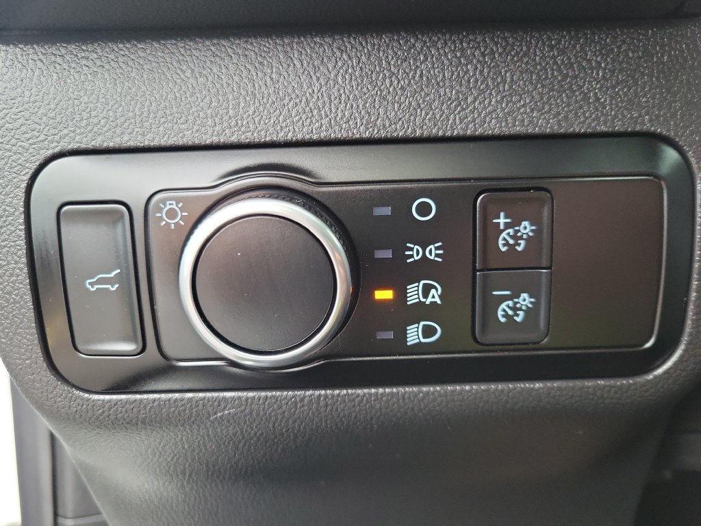 Used 2024 Ford Escape ST-Line w/ Tech Pack #1 AWD/4WD image 22