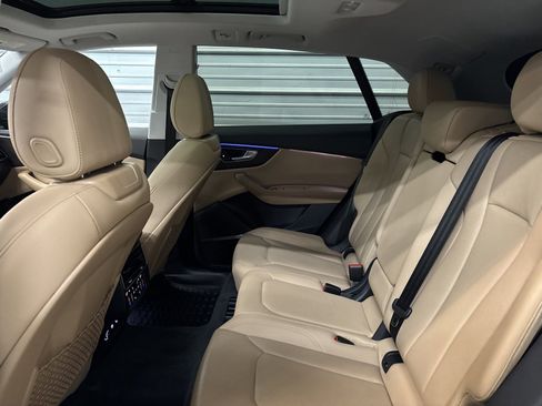 Used 2020 Audi Q8 Premium Plus image 21