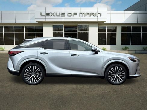 New 2026 Lexus RX 350h AWD/4WD image 8