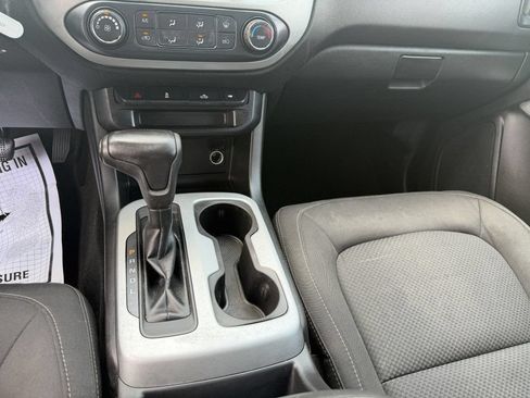 Used 2018 Chevrolet Colorado LT w/ Redline Special Edition RWD image 13