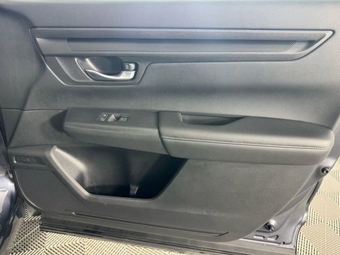 Used 2025 Honda CR-V EX image 29