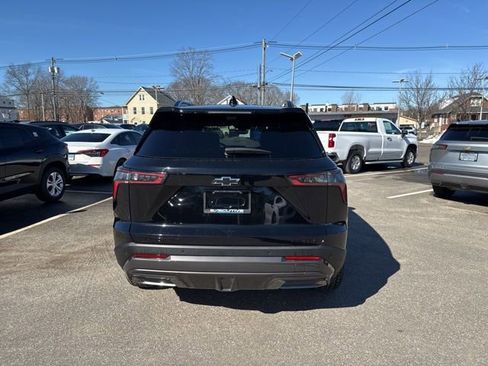 Used 2025 Chevrolet Equinox ACTIV w/ Safety and Technology Package image 7