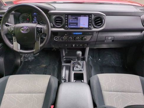 Used 2023 Toyota Tacoma TRD Sport AWD/4WD image 15