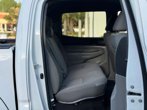 Used 2015 Toyota Tacoma 2WD Double Cab w/ SR5 Package image 25