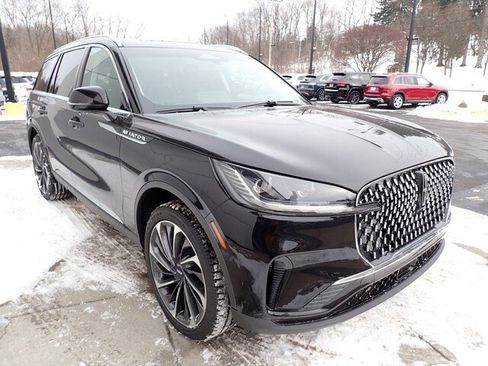 New 2025 Lincoln Aviator Reserve w/ Equipment Group 201A image 15