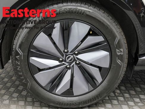 Used 2023 Nissan Ariya FWD image 30