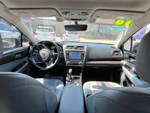 Used 2018 Subaru Outback 2.5i Limited AWD/4WD image 17