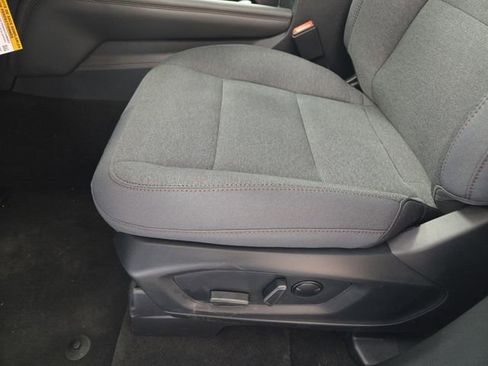 New 2026 Ford Explorer Active RWD image 18