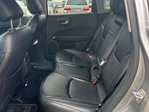 Used 2019 Jeep Compass Limited AWD/4WD image 22