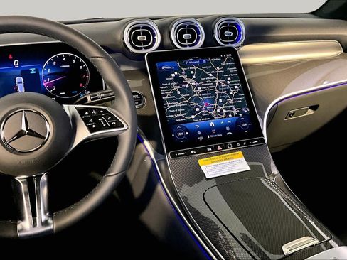 New 2026 Mercedes-Benz GLC 300 4MATIC image 8
