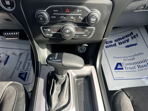 Used 2023 Dodge Charger R/T w/ Plus Group image 17