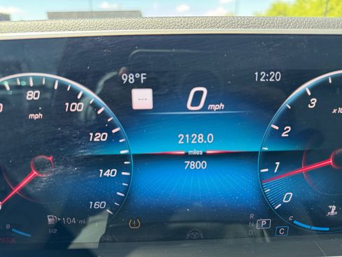 Used 2021 Mercedes-Benz GLE 350 4MATIC image 11