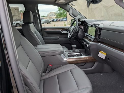 New 2026 GMC Sierra 1500 Elevation w/ Elevation Premium Package AWD/4WD image 28