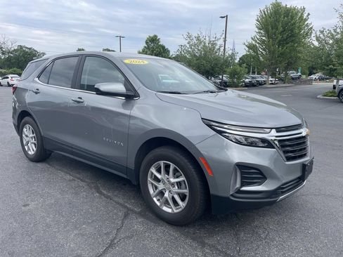 Used 2024 Chevrolet Equinox LT AWD/4WD image 9