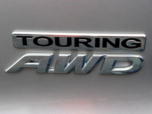 Used 2016 Honda Pilot Touring image 74