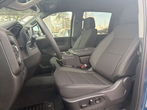 New 2026 Chevrolet Silverado 2500 Custom w/ Custom Value Package image 6