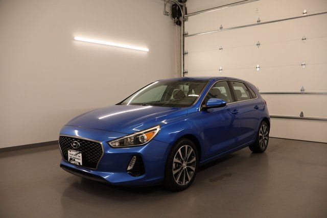 Used 2018 Hyundai Elantra GT FWD image 5