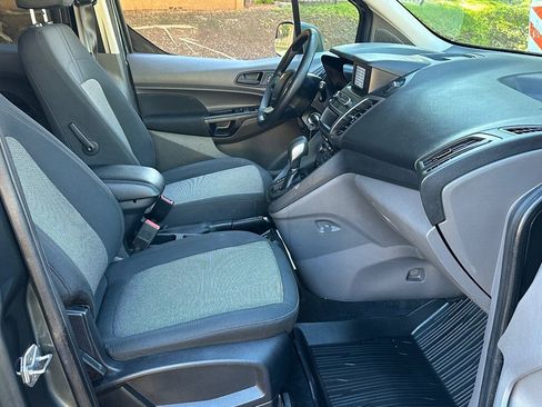Used 2019 Ford Transit Connect XL image 19