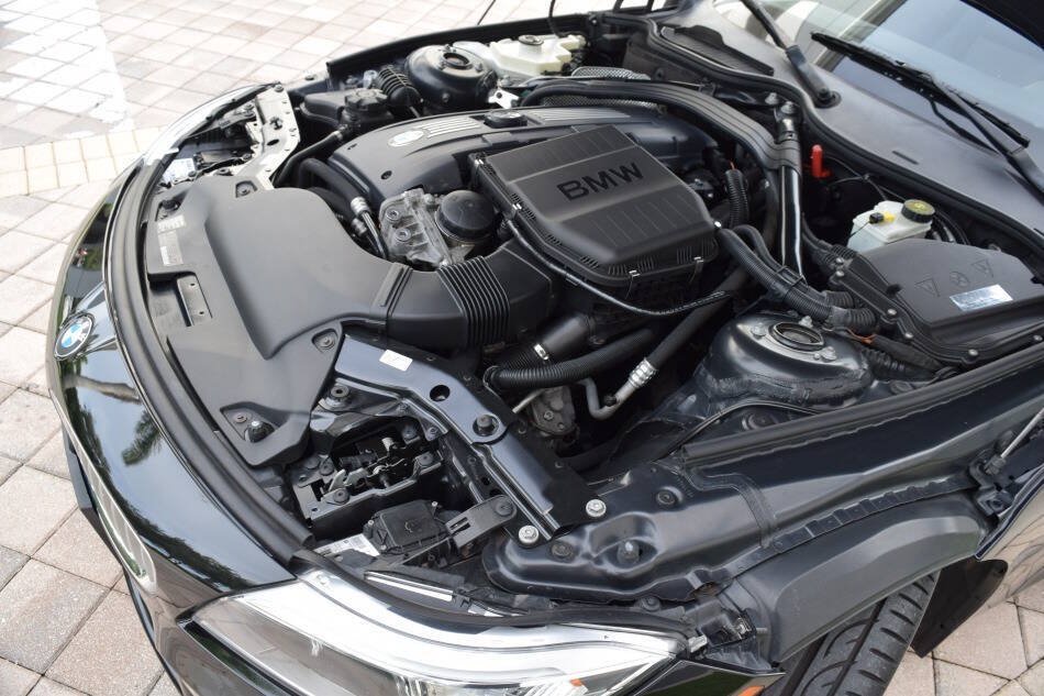 Used 2014 BMW Z4 sDrive35is RWD image 91