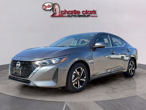 Certified 2025 Nissan Sentra SV w/ All-Weather Package FWD image 1