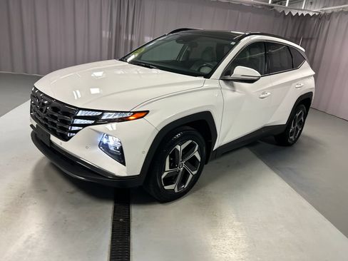 Used 2023 Hyundai Tucson Limited AWD/4WD image 3