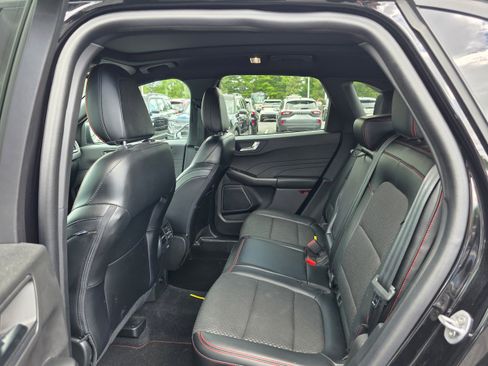 Certified 2023 Ford Escape ST-Line w/ Tech Pack #1 AWD/4WD image 8