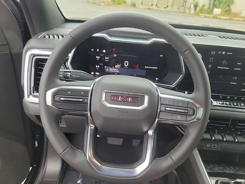 New 2026 GMC Canyon Elevation w/ Convenience Package image 18