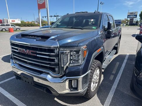 Used 2022 GMC Sierra 2500 SLT w/ SLT Preferred Package image 1