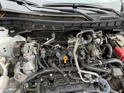 Used 2025 Nissan Altima 2.5 SV image 31