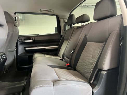 Used 2016 Toyota Tundra SR5 image 22