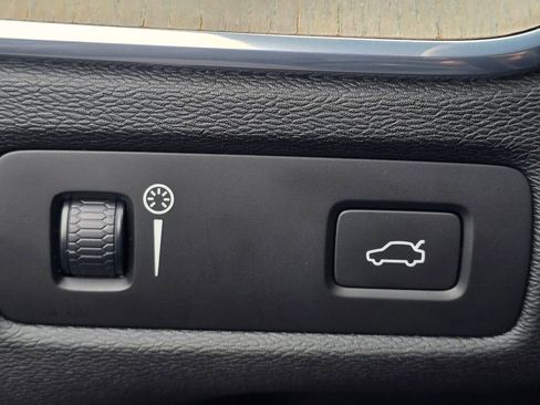 Used 2020 Volvo XC60 T5 Inscription w/ Protection Package Premier image 20