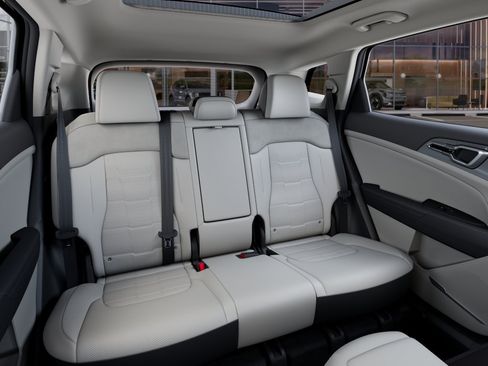 New 2026 Kia Sportage SX FWD image 16