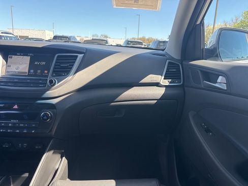 Used 2018 Hyundai Tucson SEL Plus w/ Cargo Package image 18