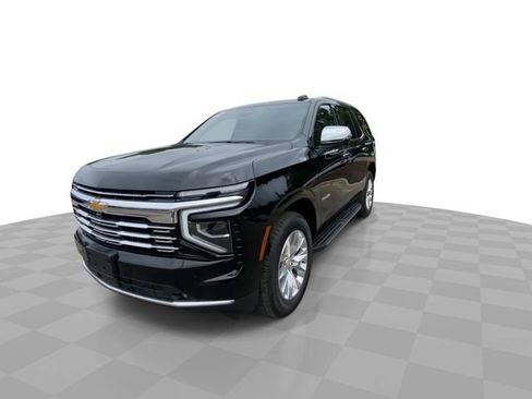 Used 2025 Chevrolet Tahoe Premier AWD/4WD image 6