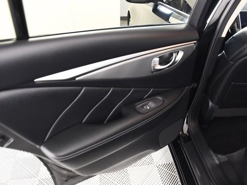 Used 2018 INFINITI Q50 Sport AWD/4WD image 25