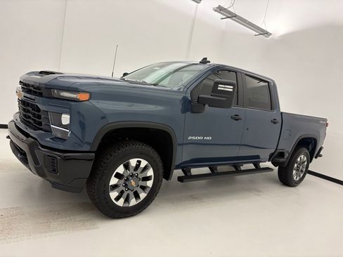 New 2026 Chevrolet Silverado 2500 Custom AWD/4WD image 13
