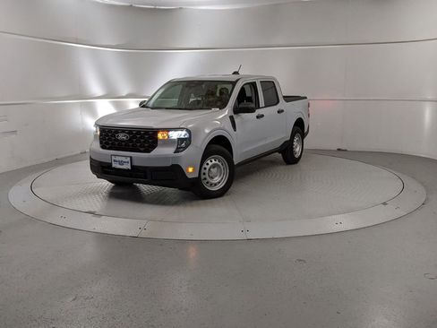 New 2026 Ford Maverick XL image 6