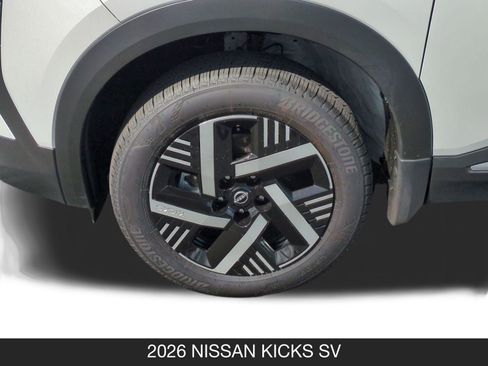 Used 2026 Nissan Kicks SV image 11