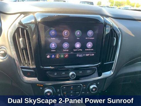 Used 2023 Chevrolet Traverse Premier AWD/4WD image 13