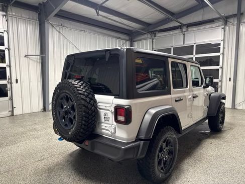 Used 2023 Jeep Wrangler Unlimited w/ 8.4" Radio Group AWD/4WD image 23