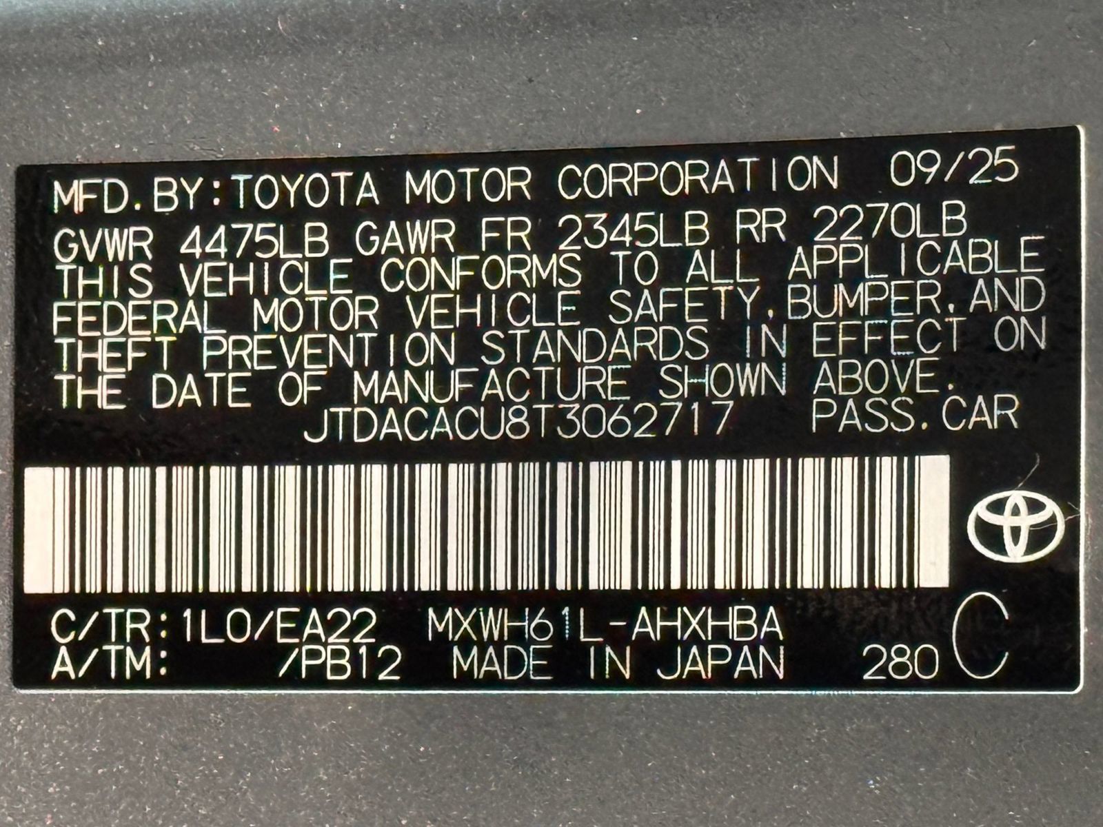 New 2026 Toyota Prius Plug-In Hybrid FWD image 18