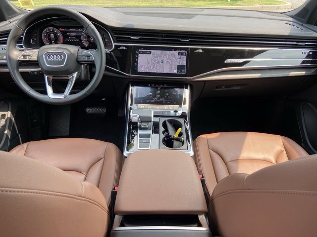 Used 2023 Audi Q7 2.0T Premium Plus w/ Premium Plus Package AWD/4WD image 13