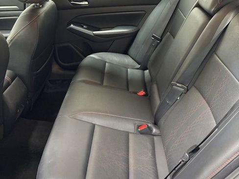 Used 2024 Nissan Altima 2.5 SR w/ SR Premium Package image 23