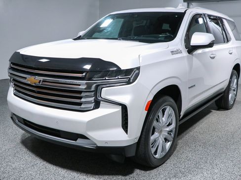 Used 2023 Chevrolet Tahoe High Country w/ Advanced Technology Package AWD/4WD image 39