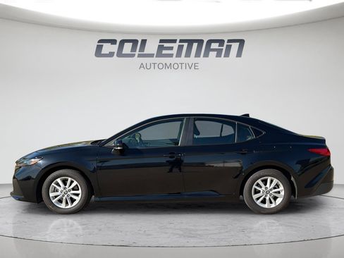 Used 2026 Toyota Camry LE FWD image 2